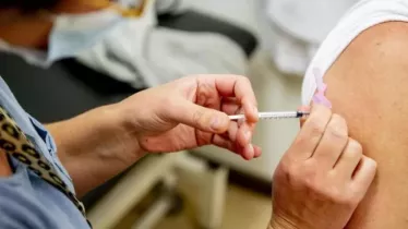 Comuna care a fost carantinata de 4 ori, iar acum este pe locul 1 la vaccinare in Romania