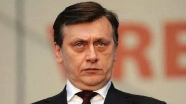 CRIN ANTONESCU, dezvaluiri despre CULISELE luptei pentru È˜EFIA PNL
