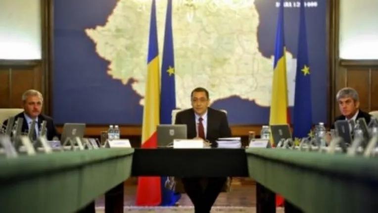 Guvernul Ponta 4: Cine sunt ministrii cu diplome de doctorat