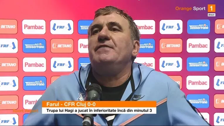 Hagi si-a pierdut cumpatul. "Sa stam drepti cum vreti voi?". Criza de nervi dupa Farul - CFR Cluj