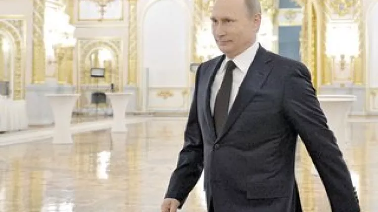 Moscova ia masuri: Guvernul rus a prezentat un program de 18 miliarde euro pentru sustinerea economiei