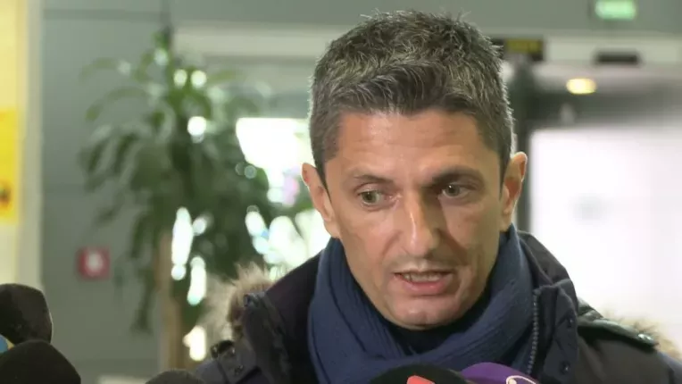 Razvan Lucescu s-a enervat. Nu vrea sa vorbeasca de nationala. "Lucrez mai bine la o echipa de club"