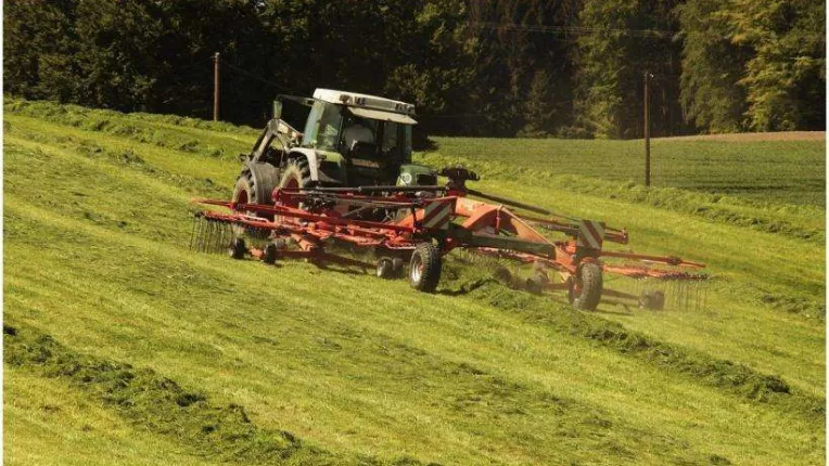 Un fermier belgian a mutat accidental granita cu Franta,  nemultumit ca o piatra de hotar statea in calea tractorului