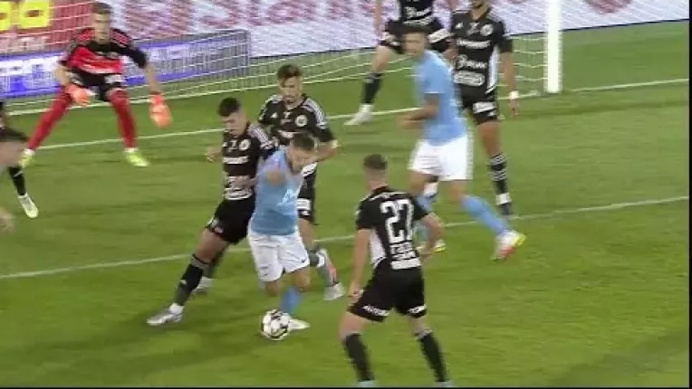 Voluntari - U Cluj 0-0. Debut cu semiesec pentru Neagoe pe banca ardelenilor